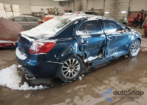 2010 Suzuki Kizashi Se from USA, damaged, VIN JS2RF9A39A6100251